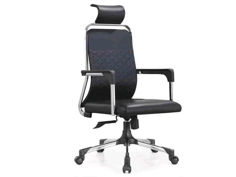 Imagia Italian Furniture - Black Leather Executive Swivel Chair 