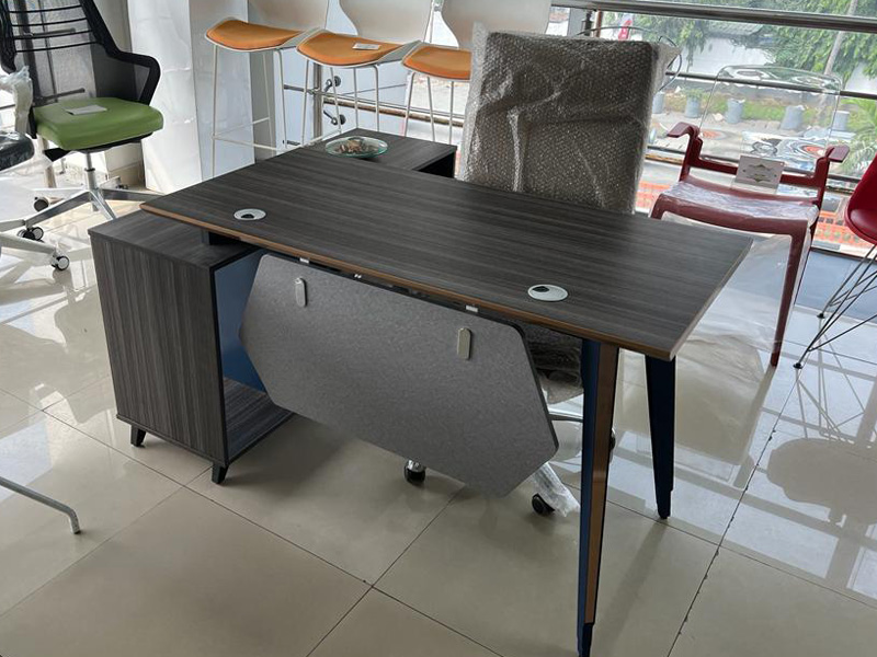 Imagia Italian Furniture - Gray Executive Table with Side Console 